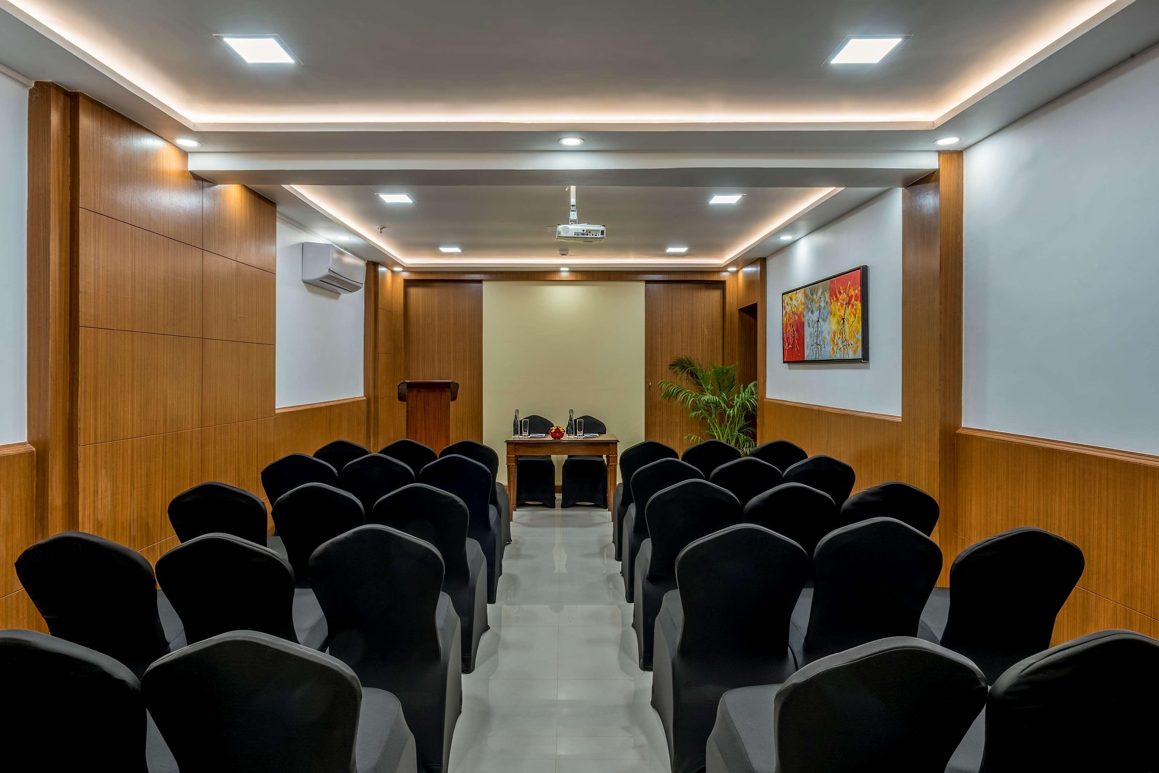 Radisson Goa Candolim Εξωτερικό φωτογραφία