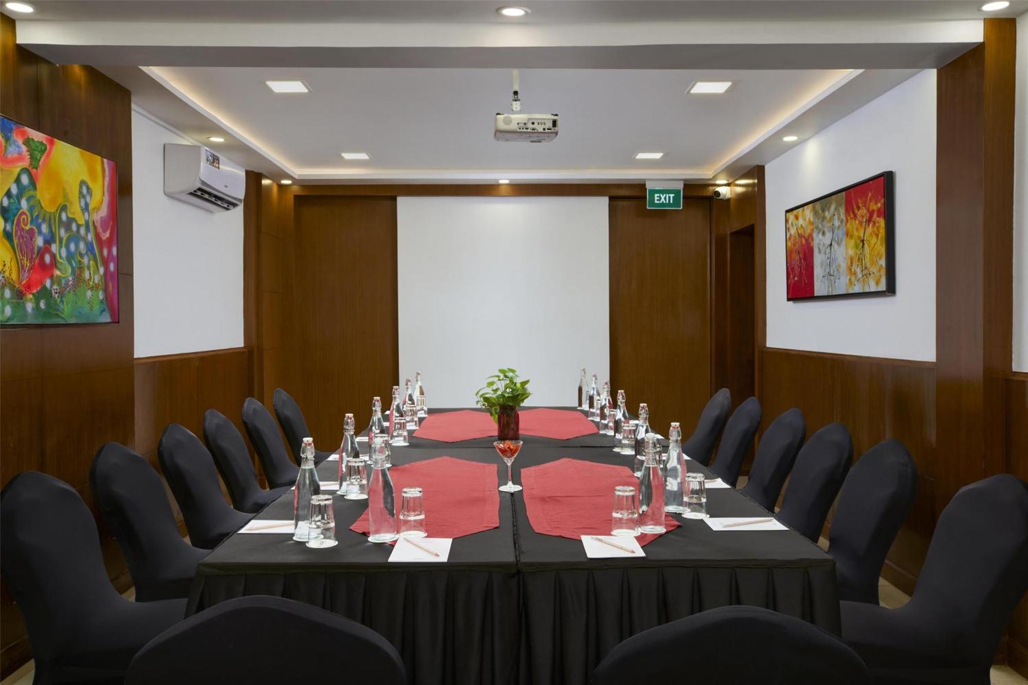 Radisson Goa Candolim Εξωτερικό φωτογραφία