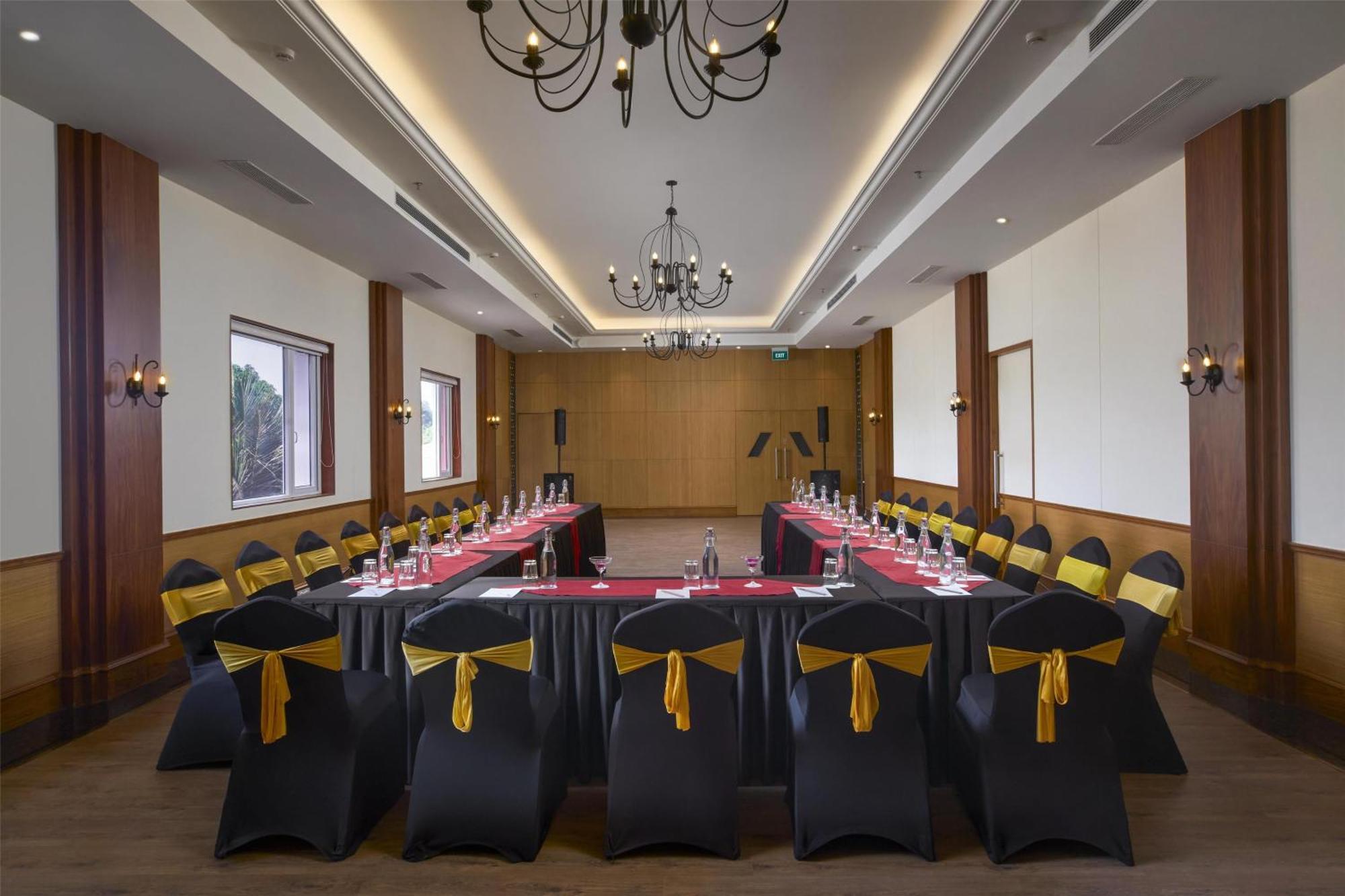 Radisson Goa Candolim Εξωτερικό φωτογραφία