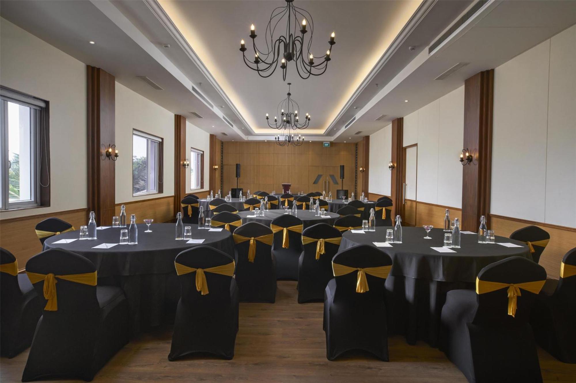 Radisson Goa Candolim Εξωτερικό φωτογραφία